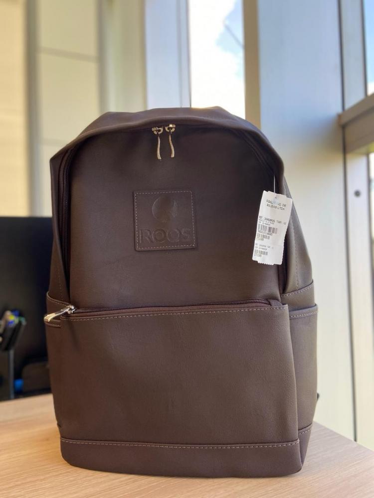 Mochila Roos Em Couro Sintético