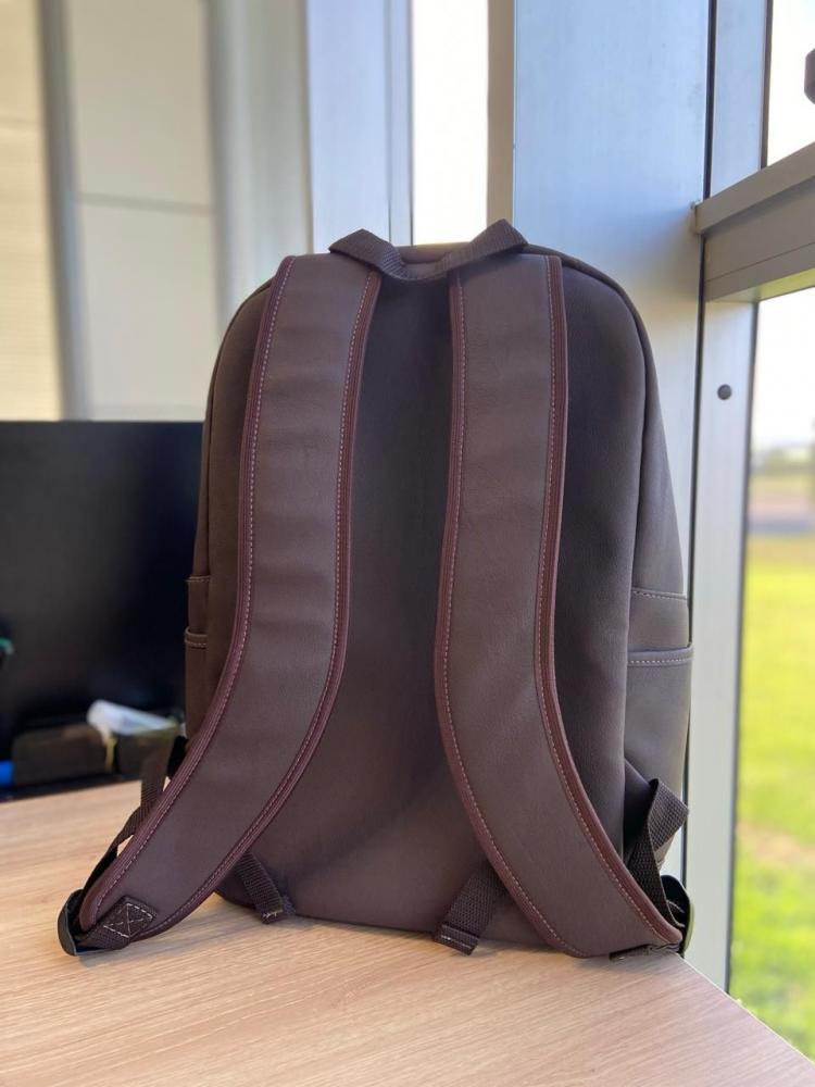 Mochila Roos Em Couro Sintético